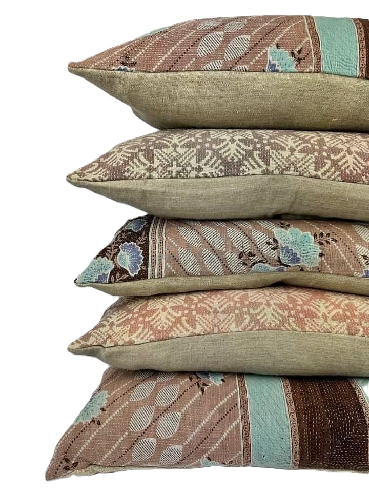 Kantha Cushion (med bolster) - Image 3