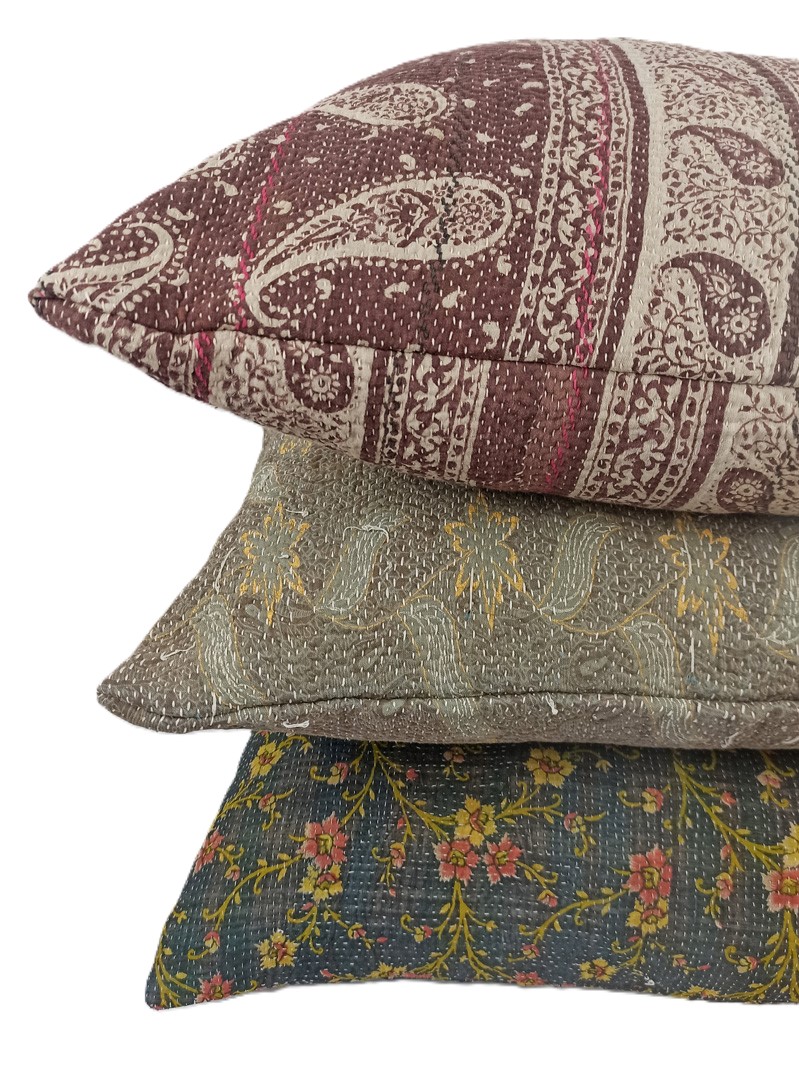 Kantha Cushion (med square) - Image 4