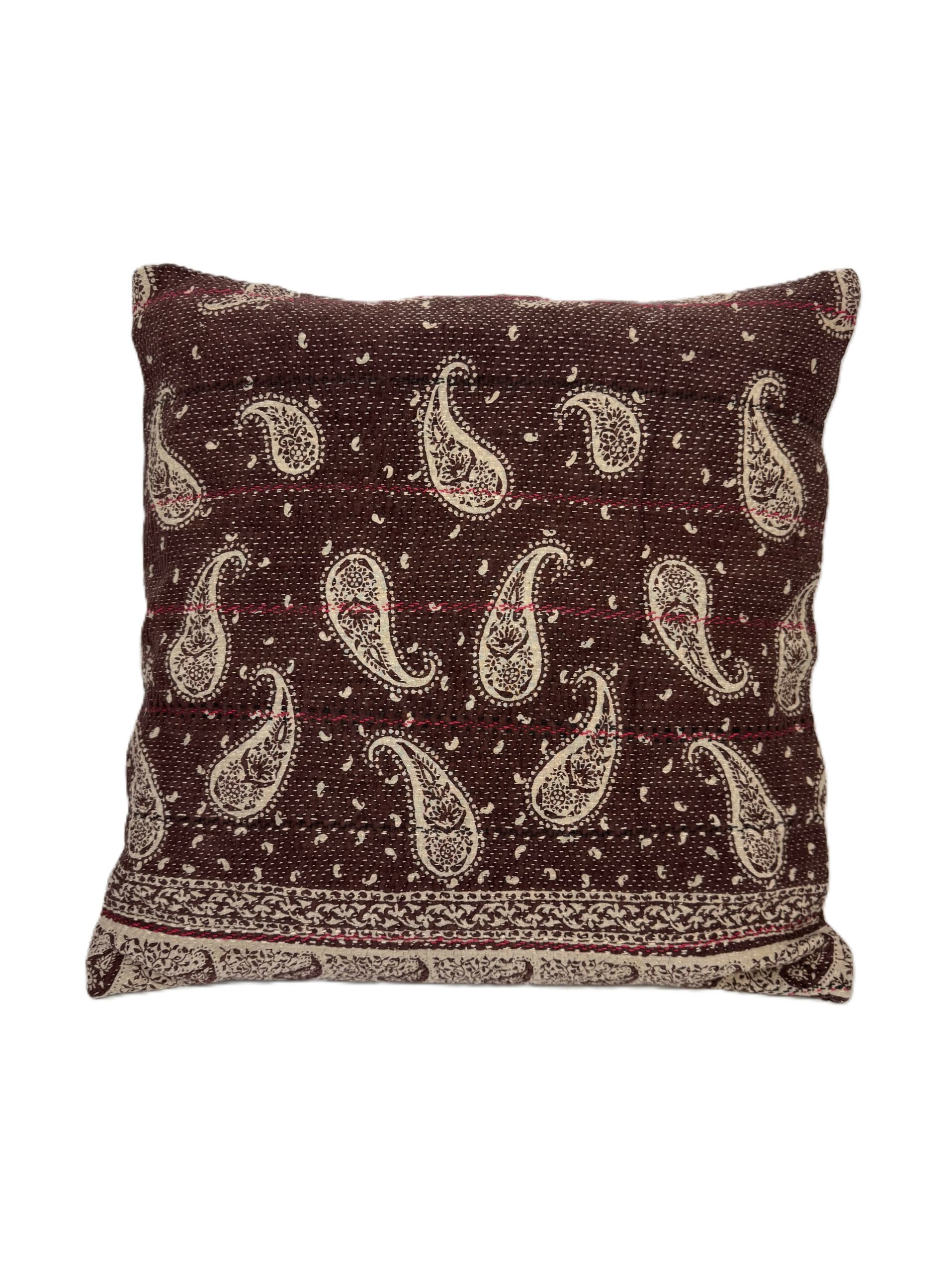 Cushion medium square