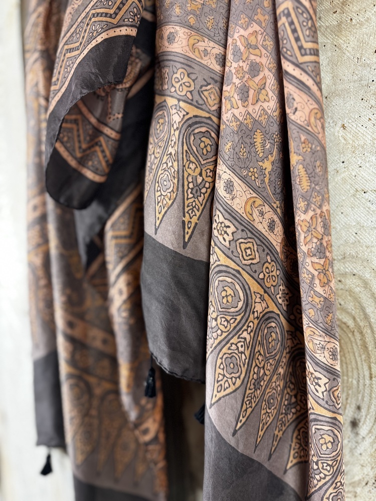 Mulberry silk scarf, block printed with natural dyes by Sufyian Khatri. The perfect lightweight unique accessory for any outfit.