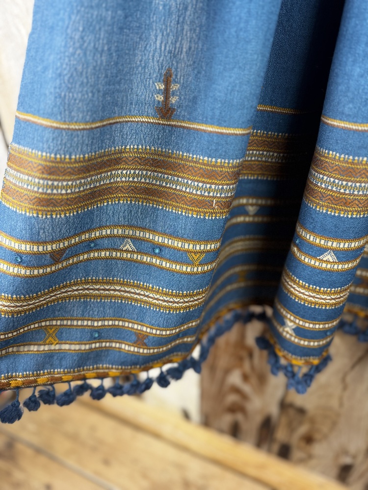 Hand woven Bhujodi scarves dyed with natural dyes, a cosy warm addition to your outfit.